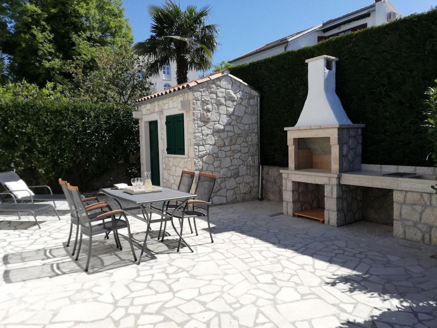 Apartments Adrijana Malinska Δωμάτιο φωτογραφία